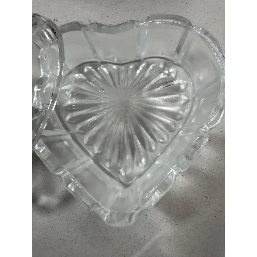 Vintage World Showcase Glass Heart Covered Box Floral Porcelain Top